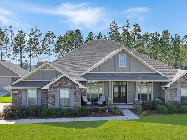 6235 Benelli Drive, Milton, FL 32570
