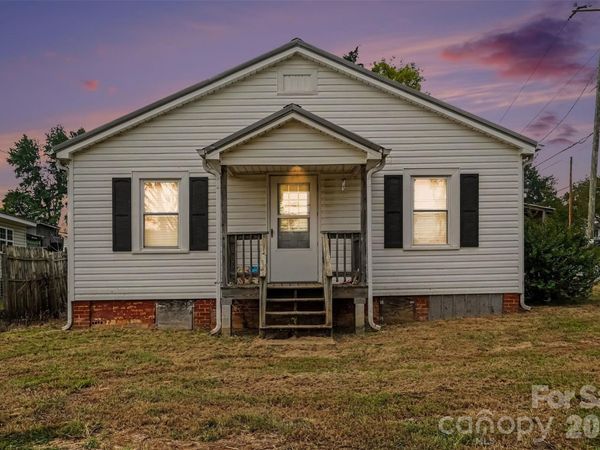 874 N Skyland Drive , Mount Pleasant, NC 28124
