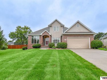 3303 Gettysburg Drive, Lincoln, NE 68516
