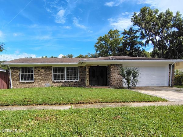 5427 HICKSON Road, Jacksonville, FL 32207