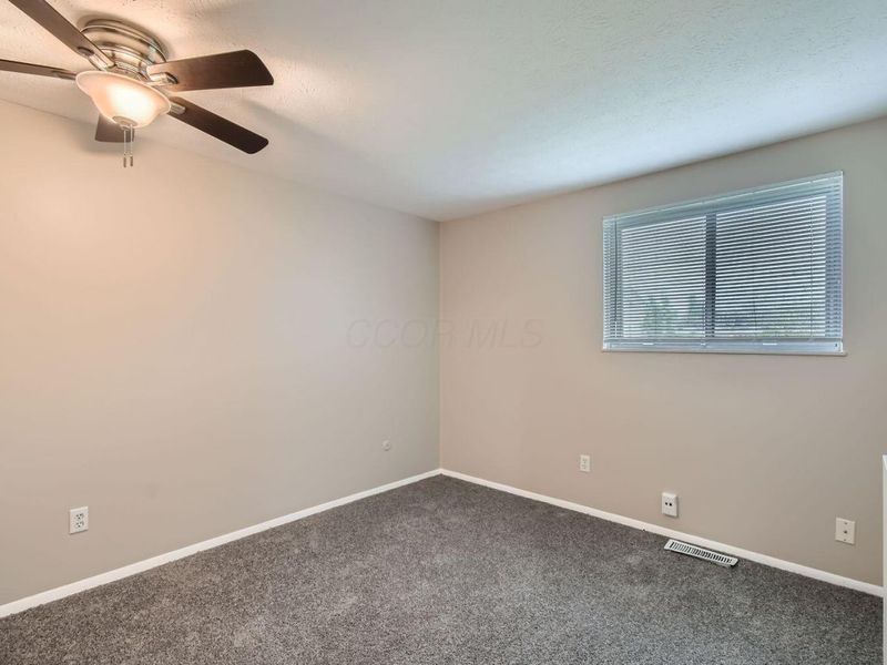 1833 Brookfield Road , Columbus, OH 43229 Photo 13