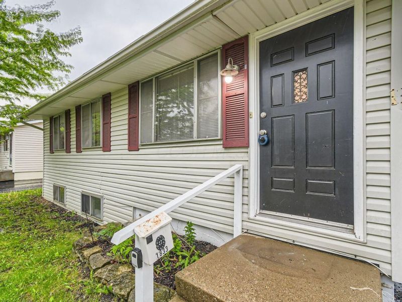 1833 Brookfield Road , Columbus, OH 43229 Photo 4