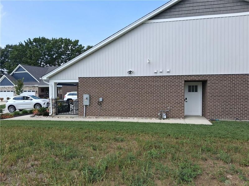 5011 Waterford Lane, Middletown, OH 45042 Photo 3