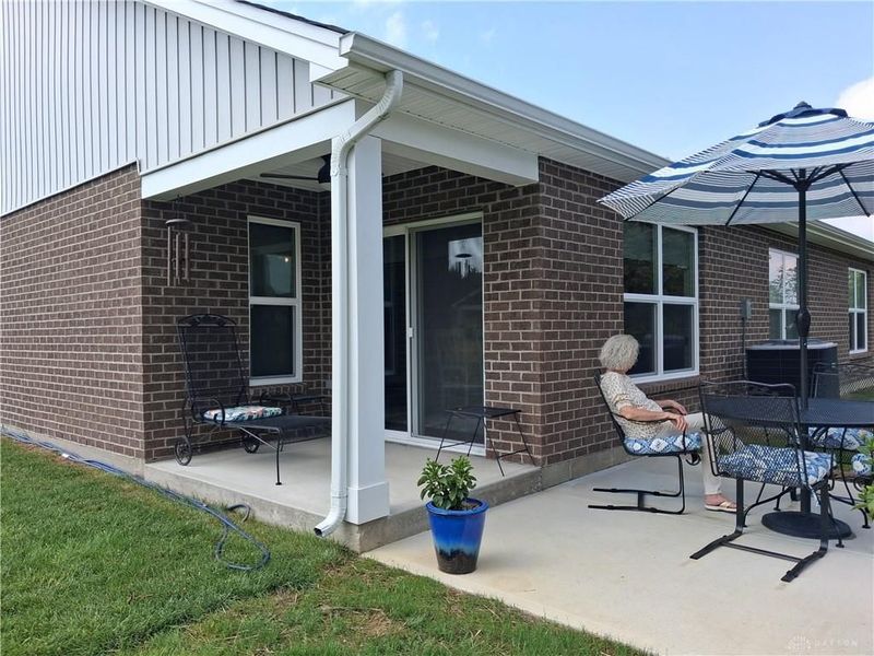 5011 Waterford Lane, Middletown, OH 45042 Photo 4