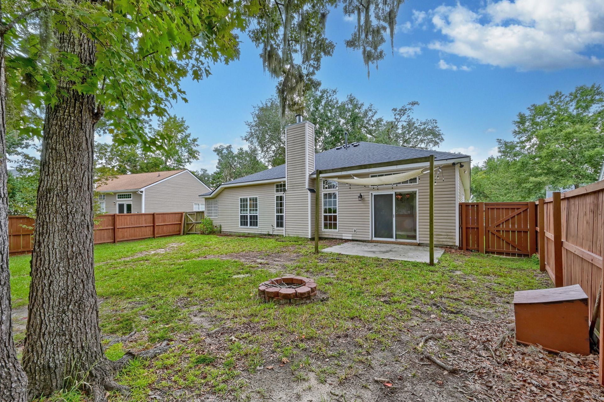 8608 Hickory Creek Court Photo 29