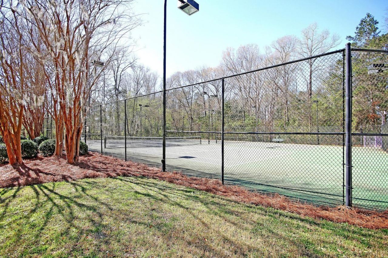 8608 Hickory Creek Court Photo 52