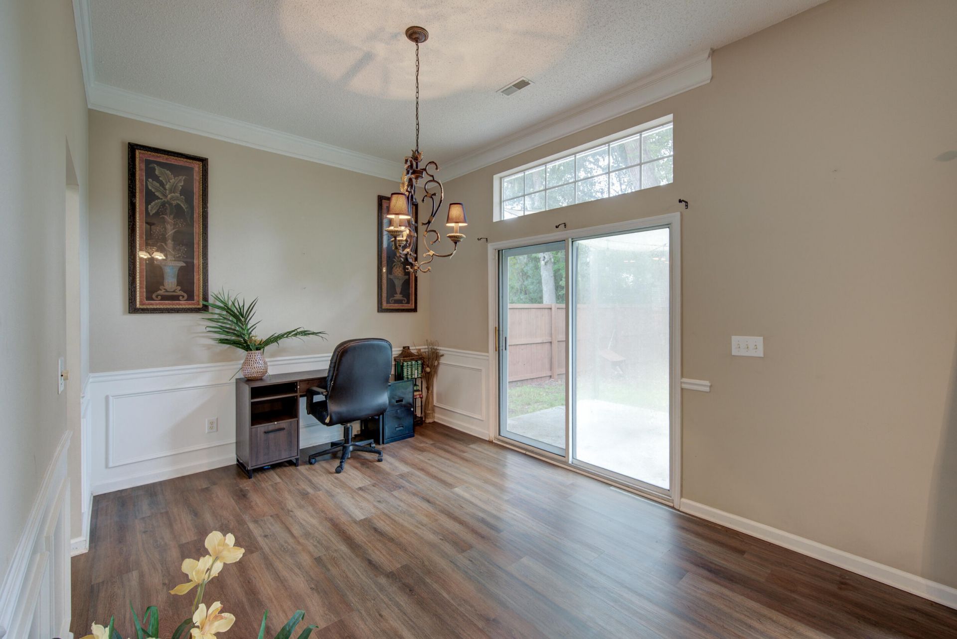 8608 Hickory Creek Court Photo 6