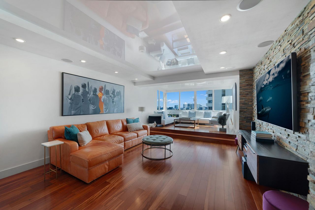 333 Sunset Drive, Unit 1005, Fort Lauderdale, FL 33301 Photo
