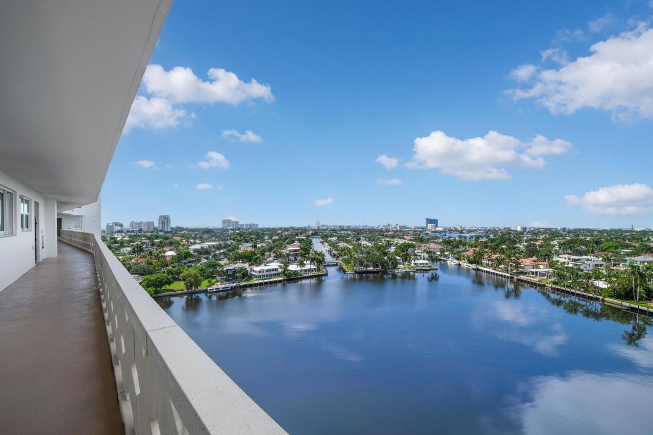 333 Sunset Drive, Unit 1005, Fort Lauderdale, FL 33301 Photo