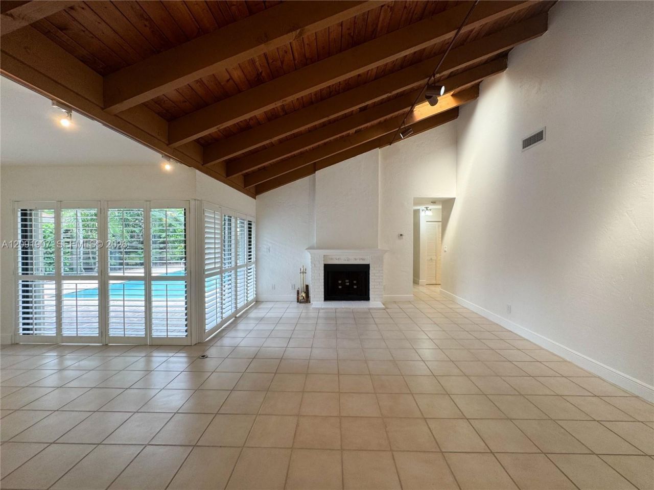 76 Ivy Rd , Unit 76, Hollywood, FL 33021 Photo