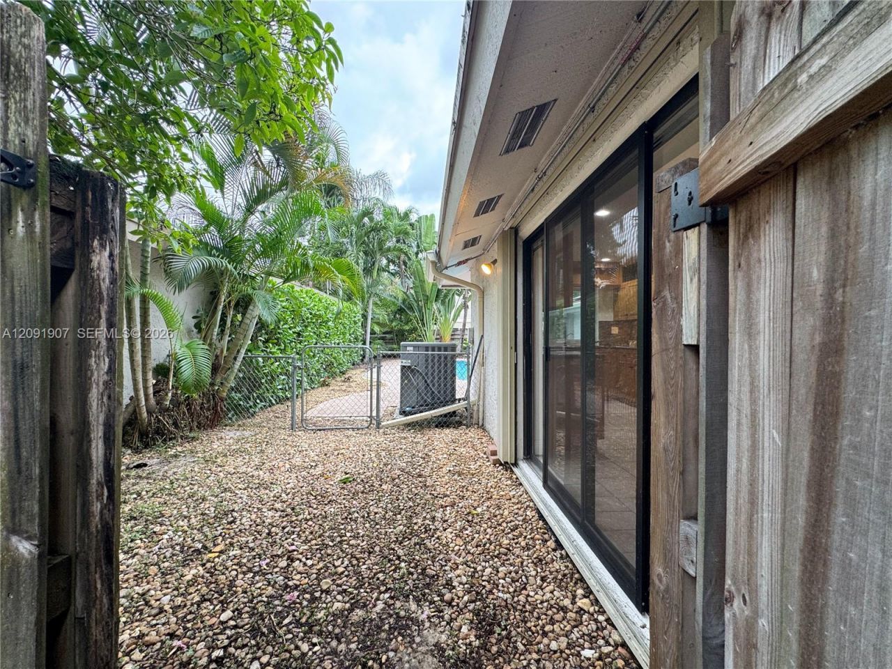 76 Ivy Rd , Unit 76, Hollywood, FL 33021 Photo