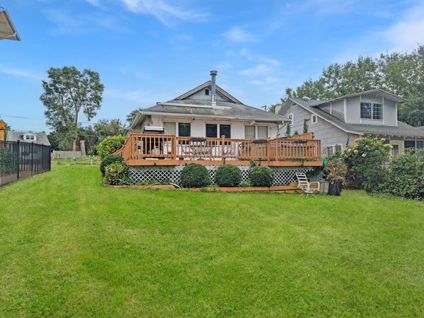 58 N Lake Avenue , Fox Lake, IL 60020