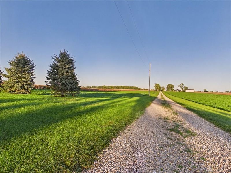 5198 Hartzell Road, Greenville, OH 45331 Photo 3