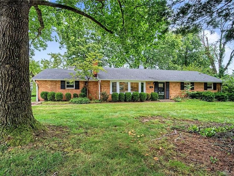 4234 W Franklin Street, Bellbrook, OH 45305 Photo 2