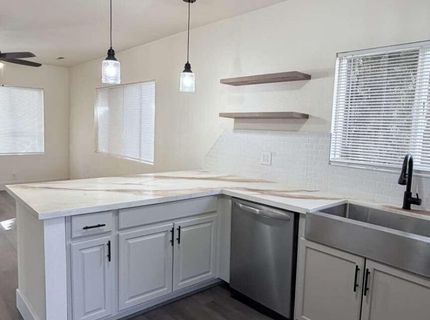 1016 Prater Way, Sparks, NV 89431 Photo