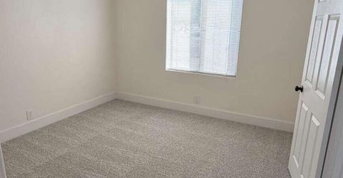 1016 Prater Way, Sparks, NV 89431 Photo