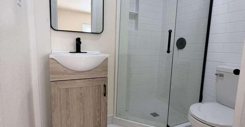 1016 Prater Way, Sparks, NV 89431 Photo