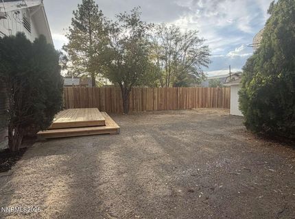 1016 Prater Way, Sparks, NV 89431 Photo