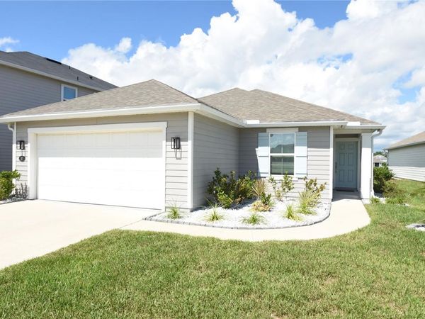 17 WAVERLY LANE , PALM COAST, FL 32164