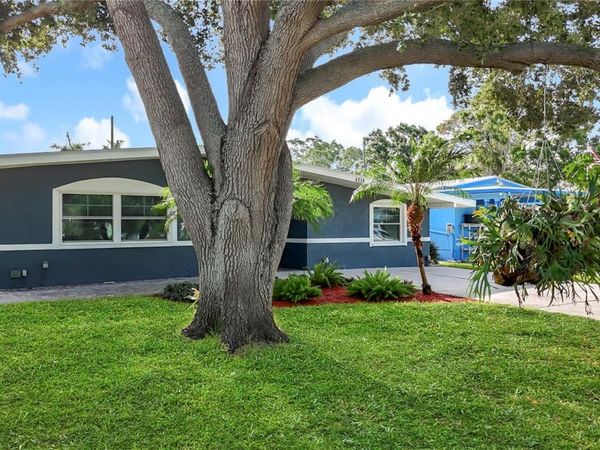 4219 HELENA STREET NE, ST PETERSBURG, FL 33703