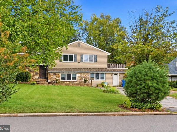 1115 ARBORETUM ROAD, WYNCOTE, PA 19095