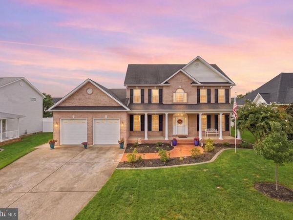 207 COOL SPRING DRIVE, STEPHENS CITY, VA 22655