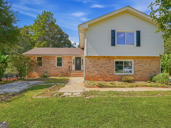 5265 Corinth Circle, Stone Mountain, GA 30087