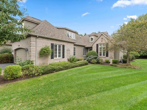 1629 S Lake George Drive, Mishawaka, IN 46545
