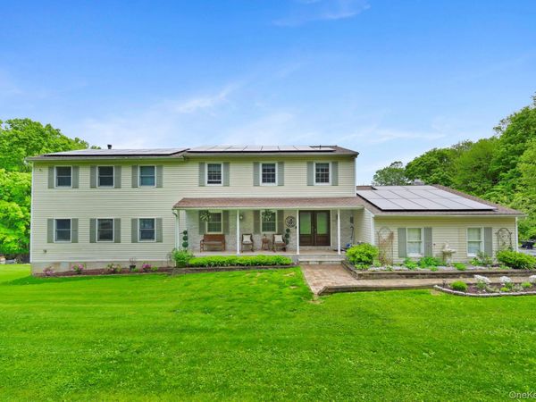 76 Eleanor Drive , Mahopac, NY 10541