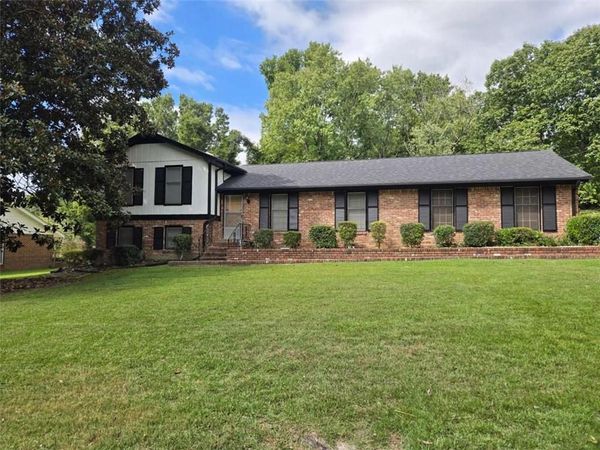 6547 Annette Court , Riverdale, GA 30296