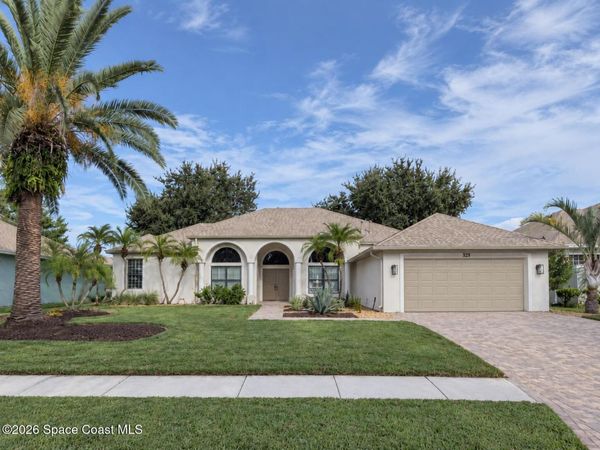 329 Sandhurst Drive, Melbourne, FL 32940