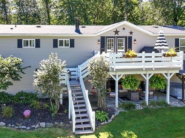 715 W Glass Road , Brandon Township, Mi 48462