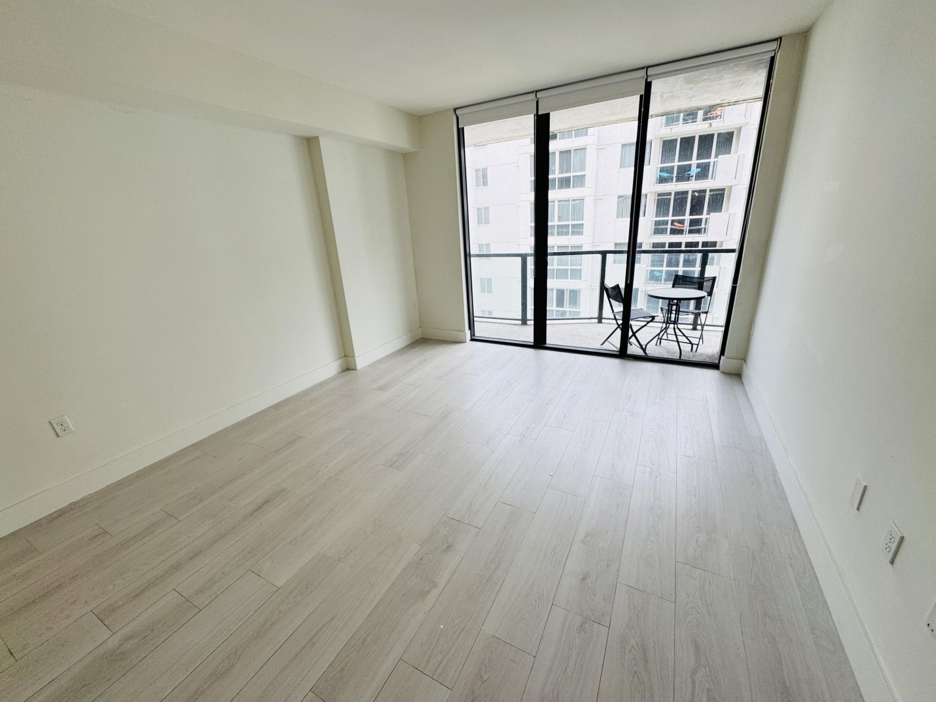 201 SW 17th Road, Unit 603, Miami, FL 33129 Photo
