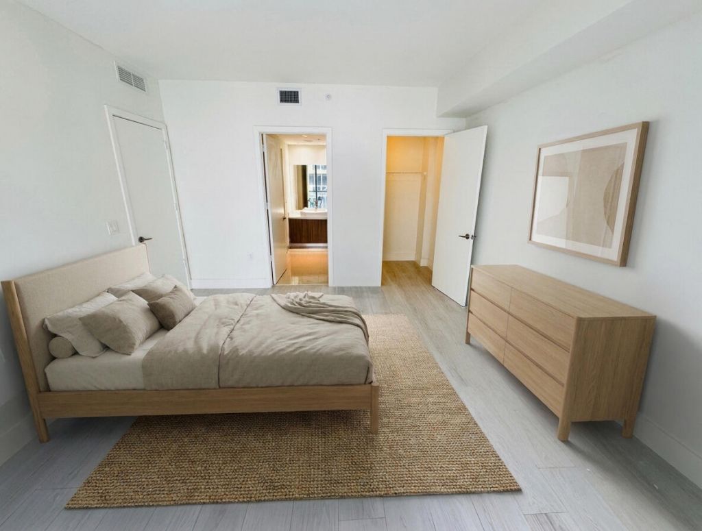 201 SW 17th Road, Unit 603, Miami, FL 33129 Photo