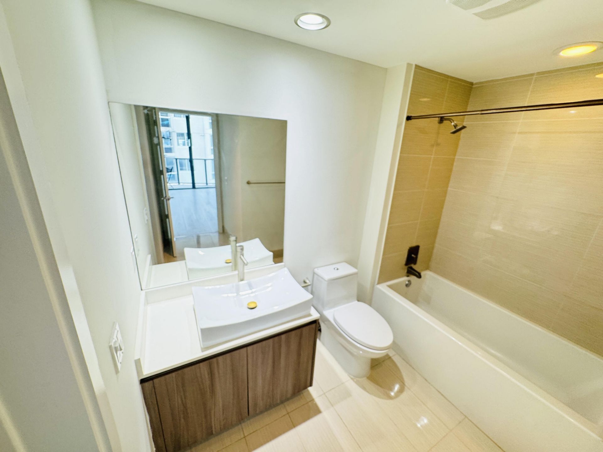 201 SW 17th Road, Unit 603, Miami, FL 33129 Photo
