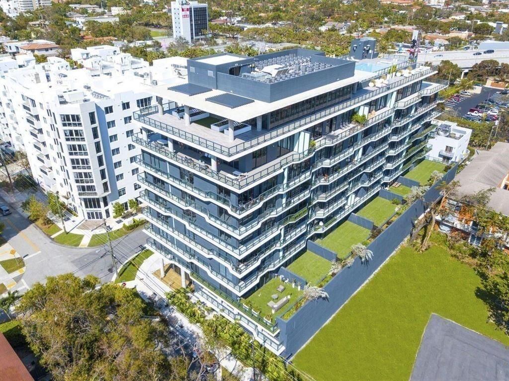 201 SW 17th Road, Unit 603, Miami, FL 33129 Photo