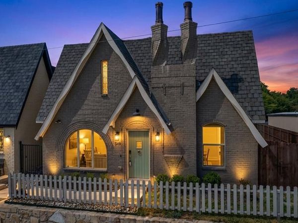 549 N Johnson Street, McKinney, TX 75069