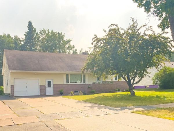 84 Hays Circle, Silver Bay, MN 55614