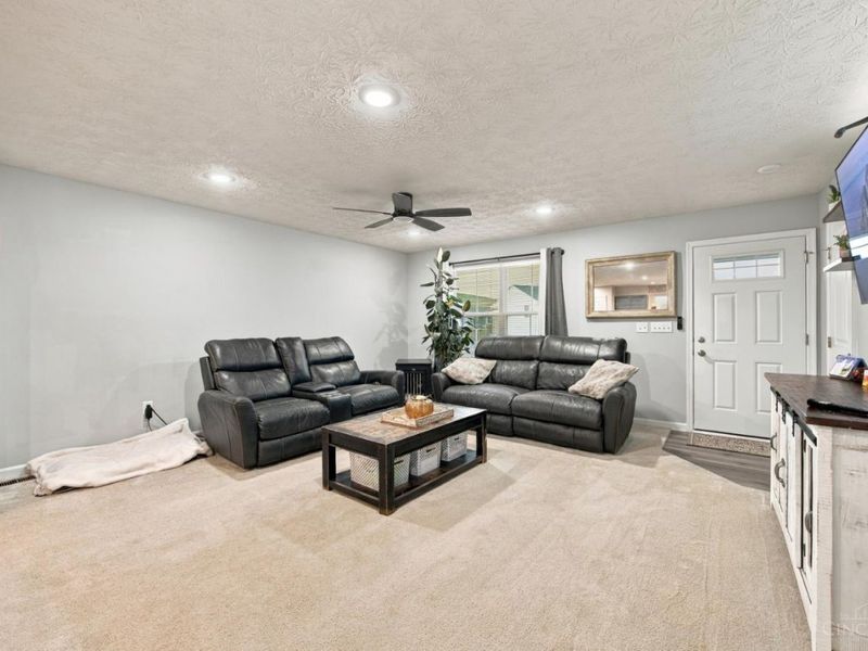 10581 Franklin Drive, Harrison, OH 45030 Photo 5