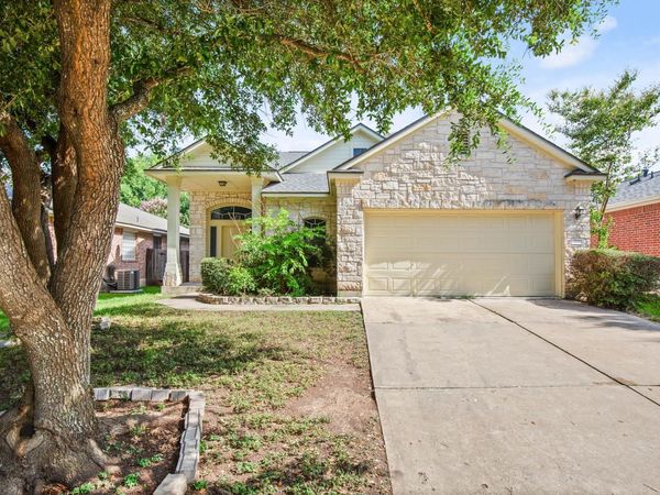 706 Johnny Bench CT, Round Rock, TX 78665