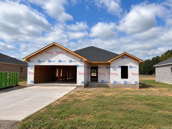 120 S Apple Street , Beebe, AR 72012