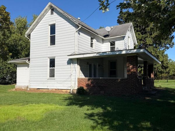40 Allen Avenue , New Holland, OH 43145