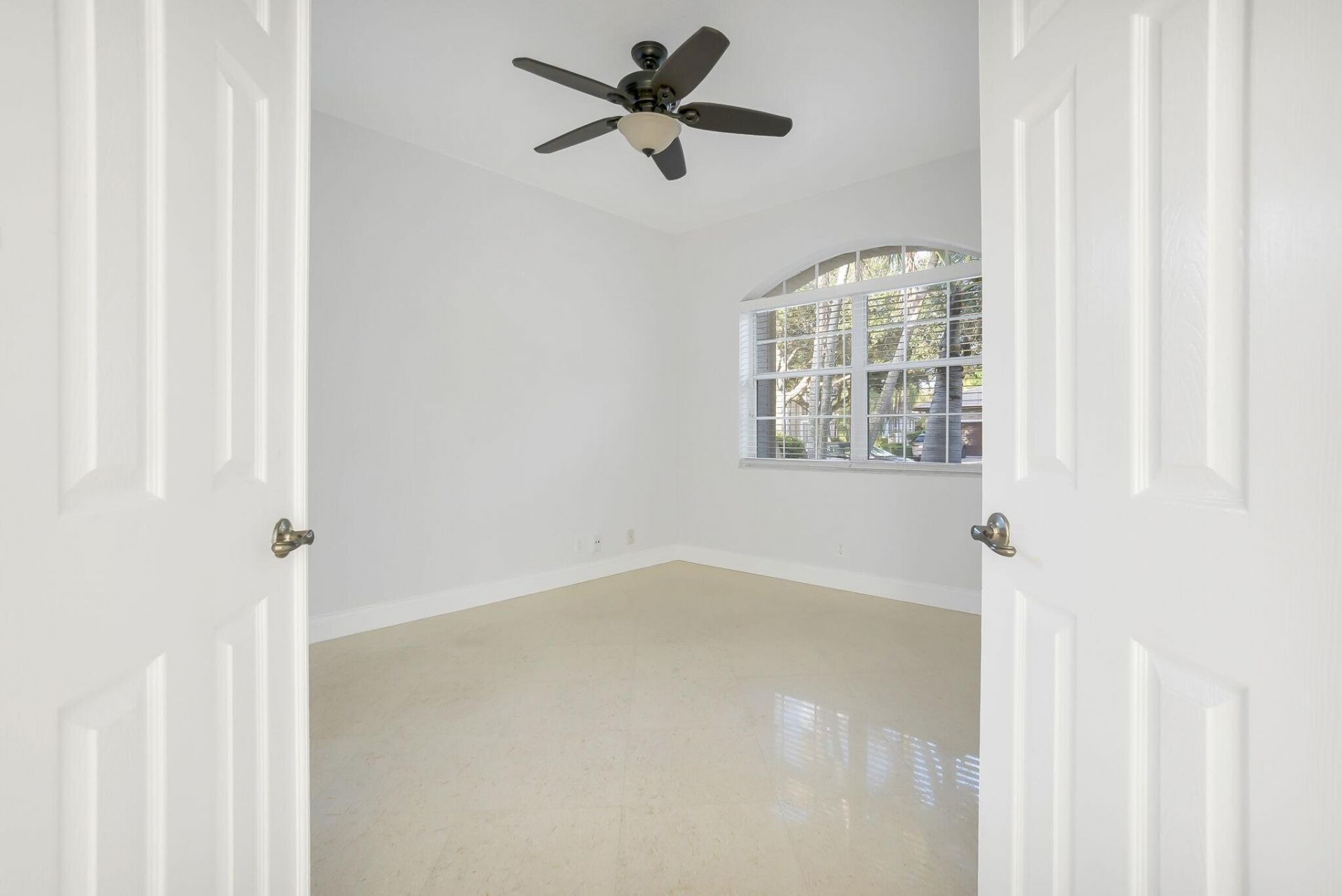 5057 Countrybrook Drive, Cooper City, FL 33330 Photo