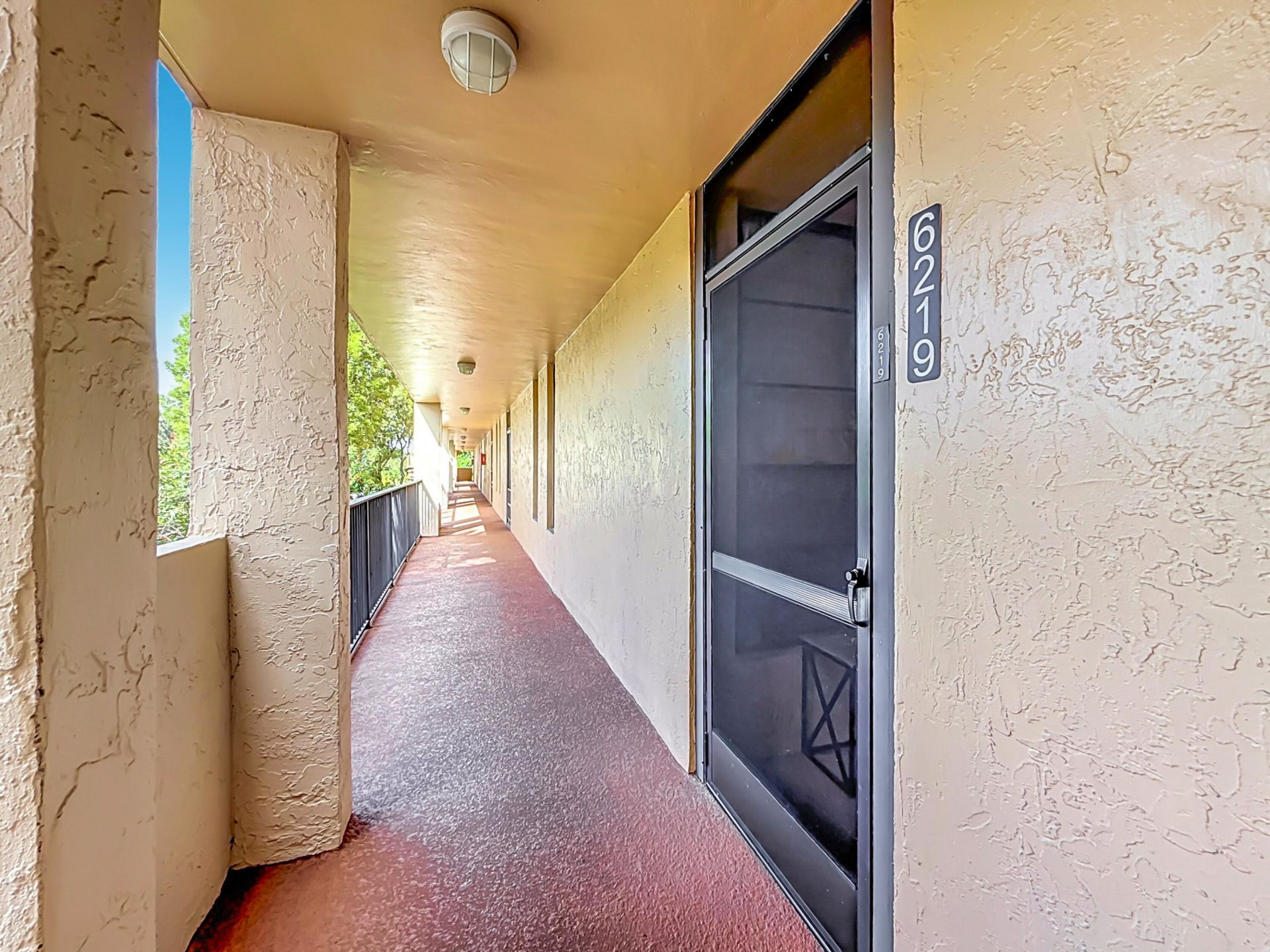 6219 Coral Lake Drive, Unit 207, Margate, FL 33063 Photo