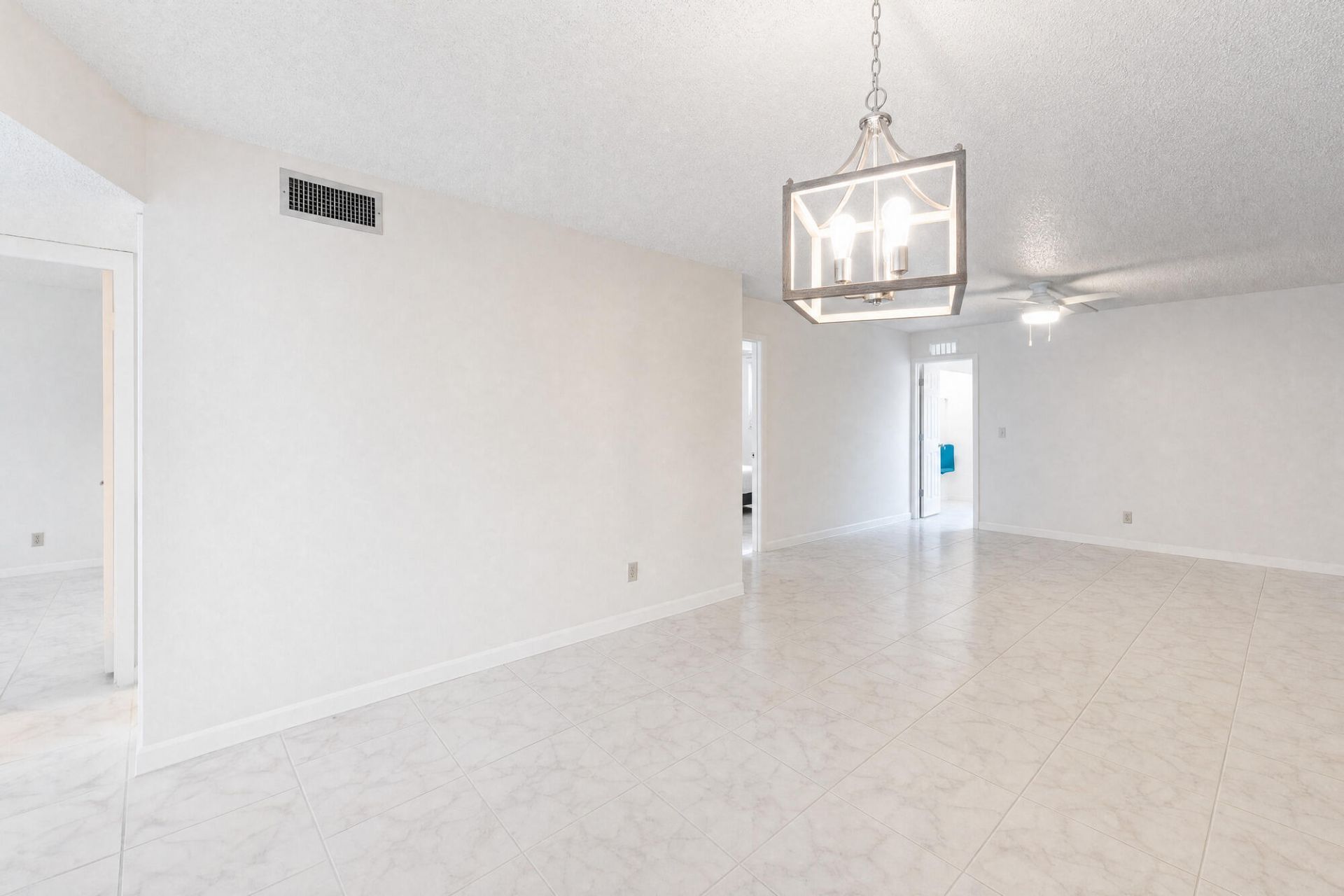 2825 SW 22nd Avenue, Unit Apt 107, Delray Beach, FL 33445 Photo