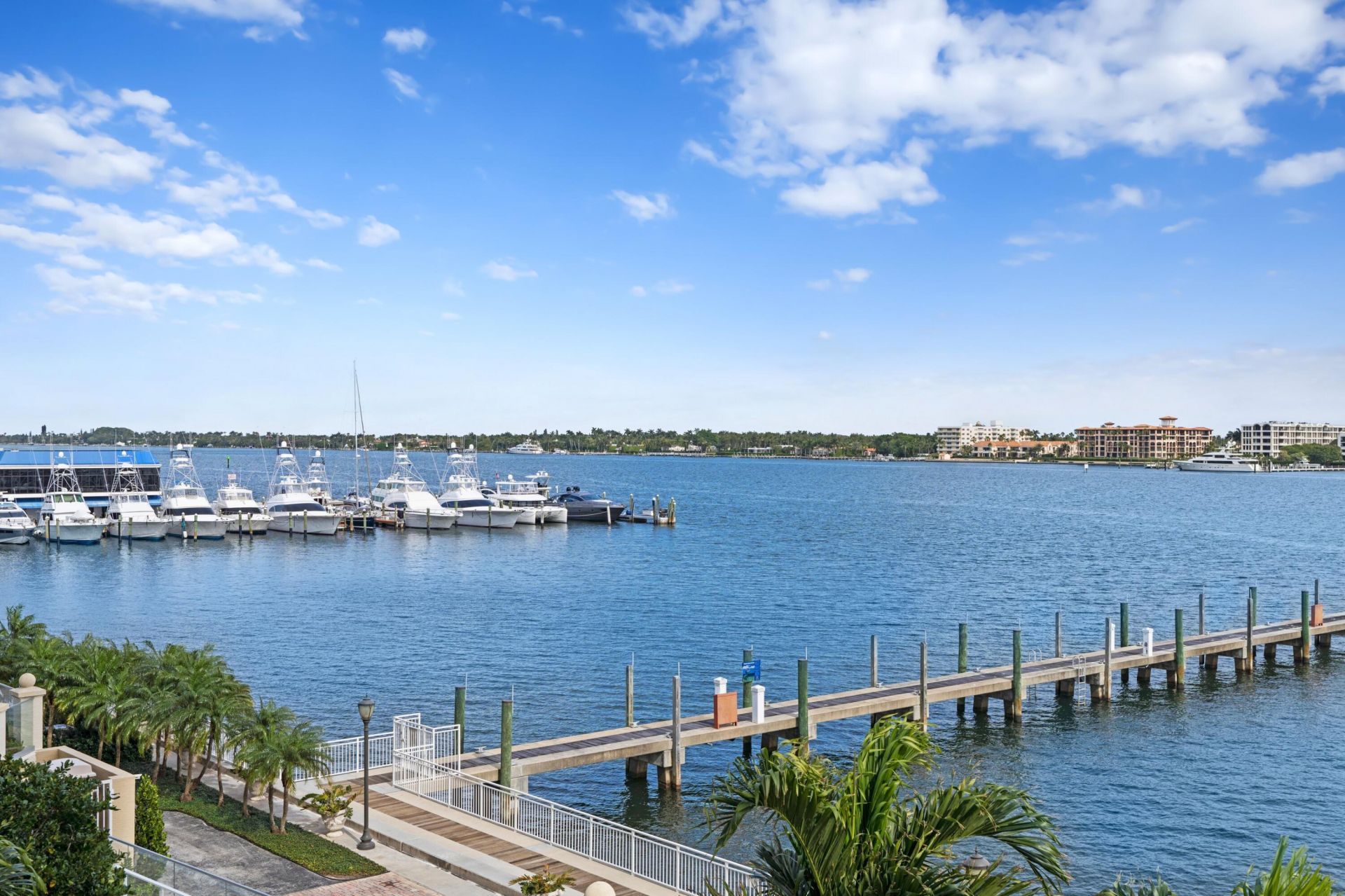 622 N Flagler Drive, Unit 204, West Palm Beach, FL 33401 Photo