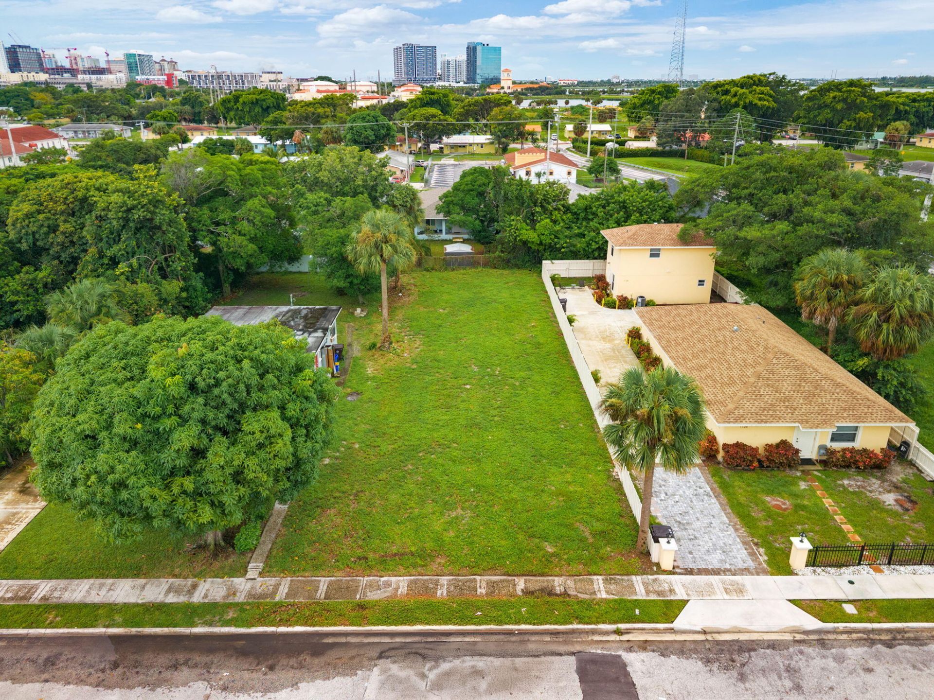 1120 9th Street, West Palm Beach, FL 33401 Photo