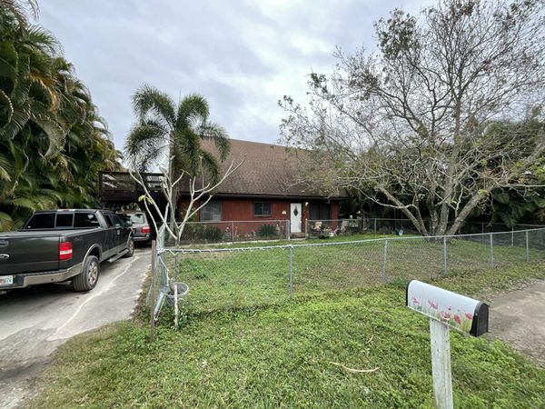6640 RIGGERS Road, Lake Worth, FL 33462