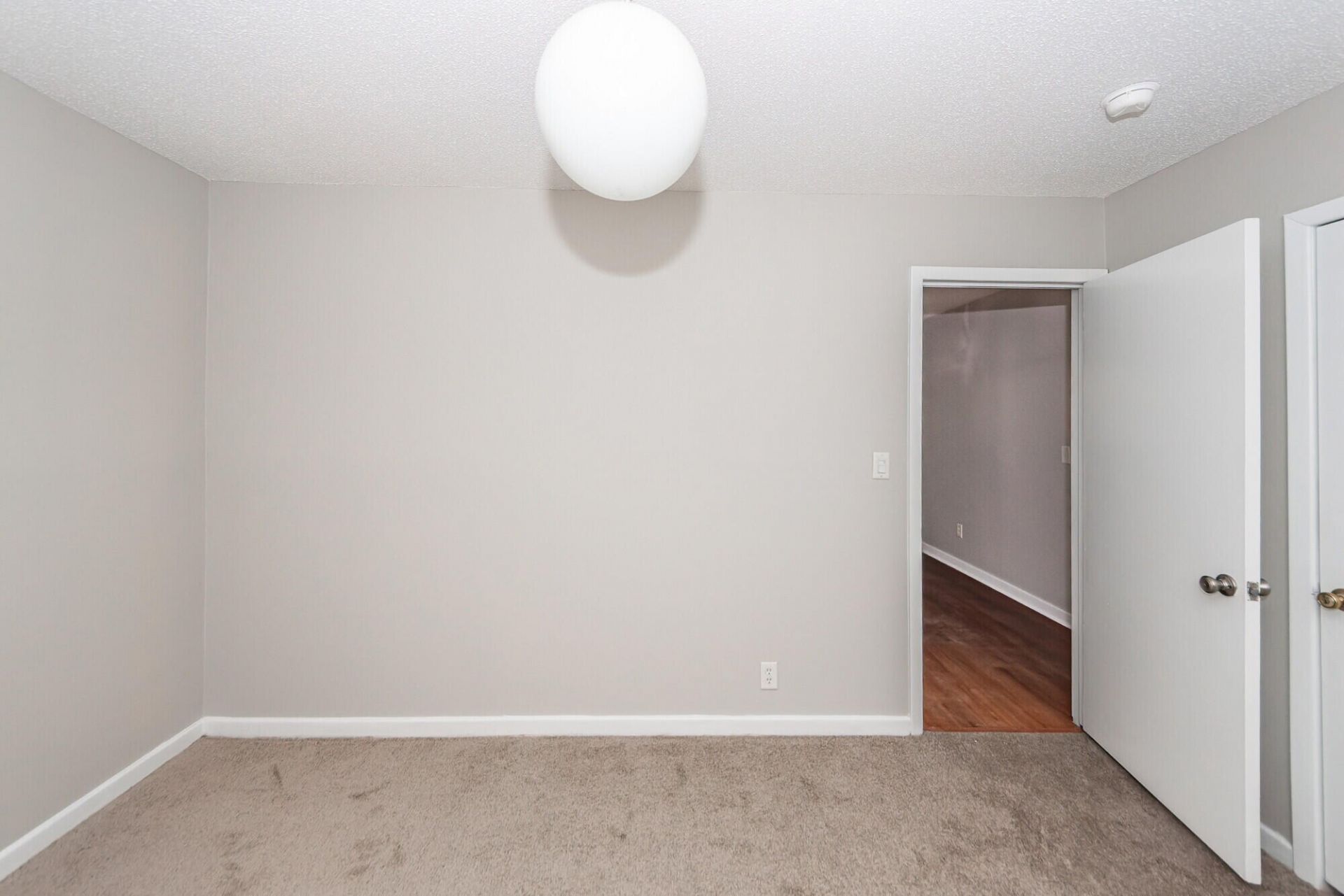 1520 N Avalon Circle Photo 21