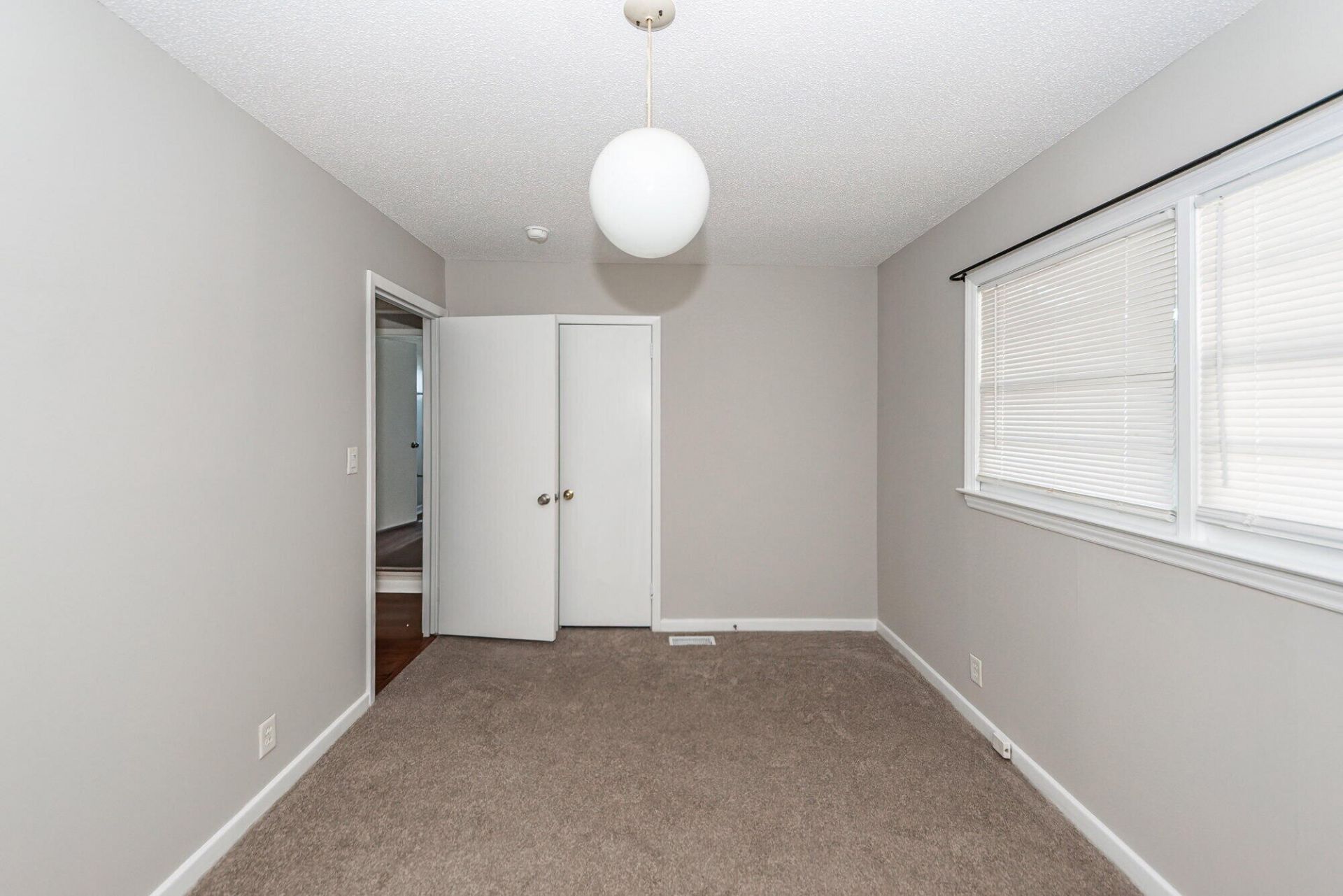 1520 N Avalon Circle Photo 22